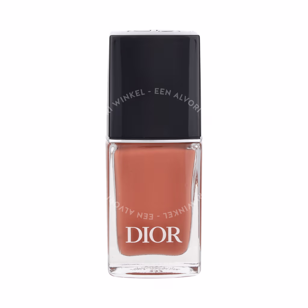 Christian Dior Dior Vernis Nail Lacquer — #323 Dune