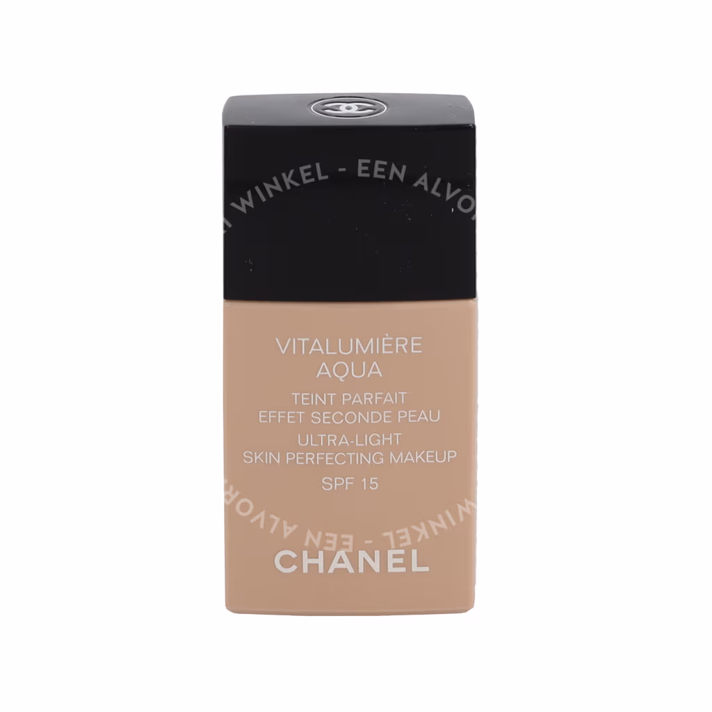 Chanel Chanel Vitalumiere Aqua Ultra-Light Makeup SPF15 — #22 Beige Rose