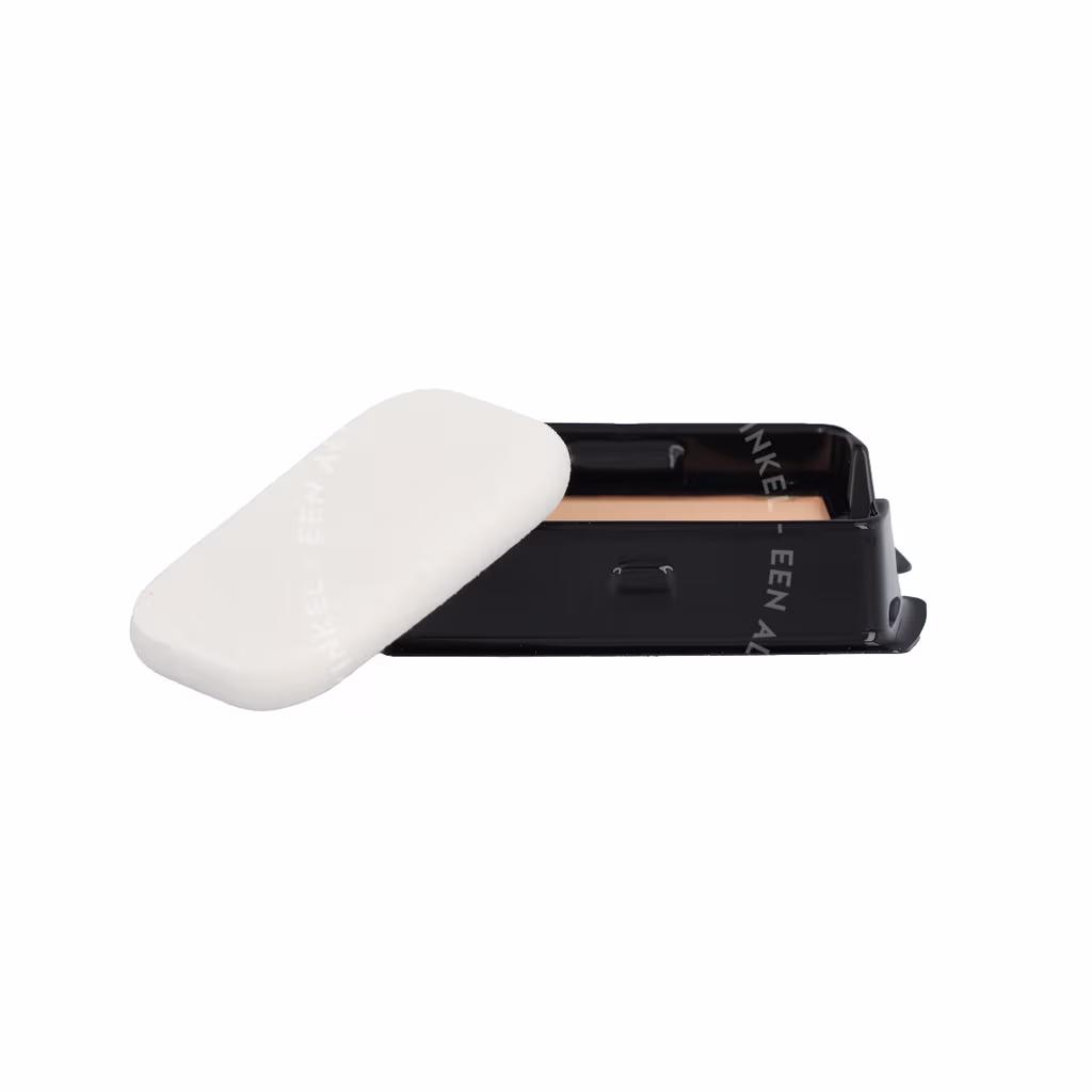 Chanel Chanel Ultra Le Teint Compact Foundation - Refill — B40
