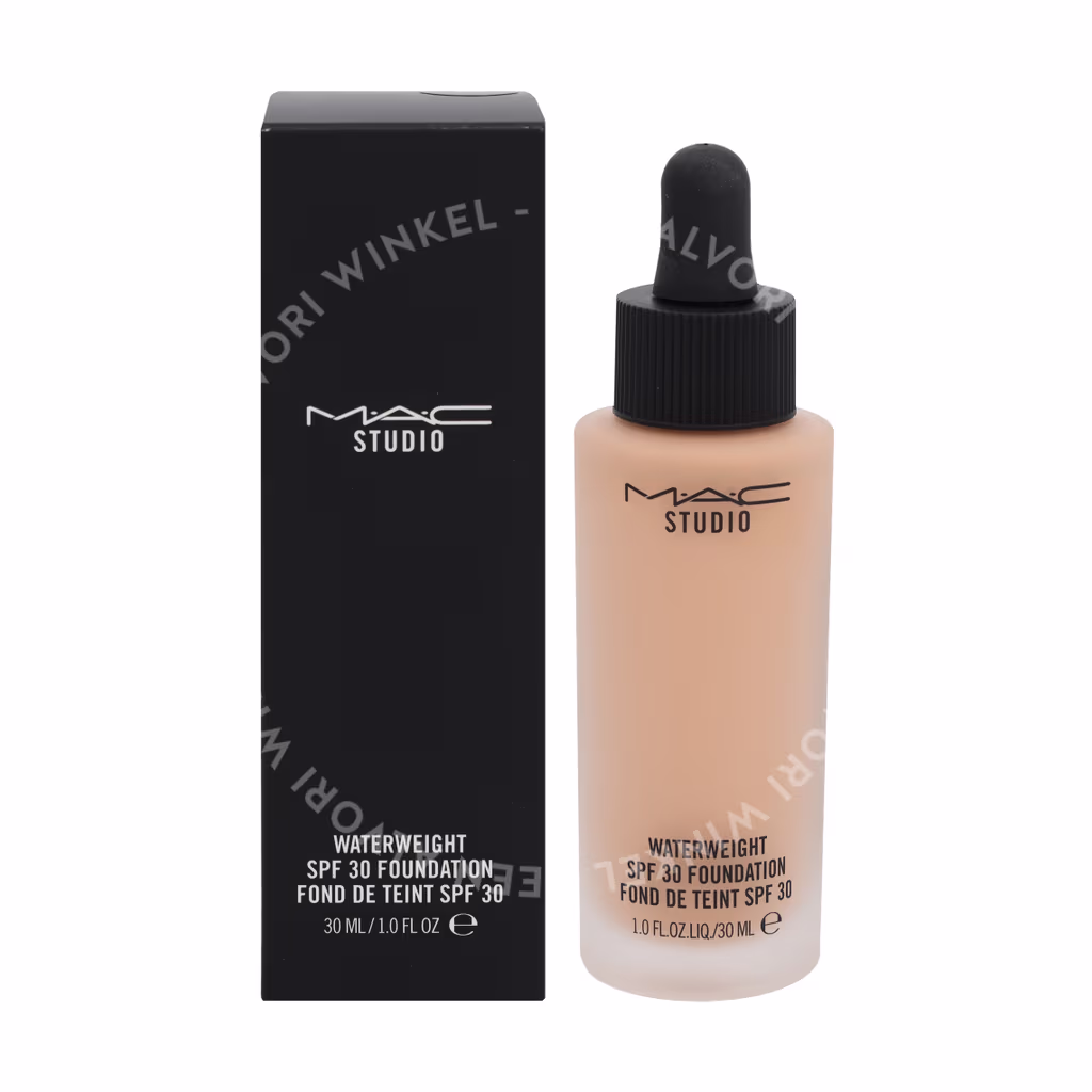 Mac MAC Studio Waterweight Foundation SPF30 — NW22 — foto 3