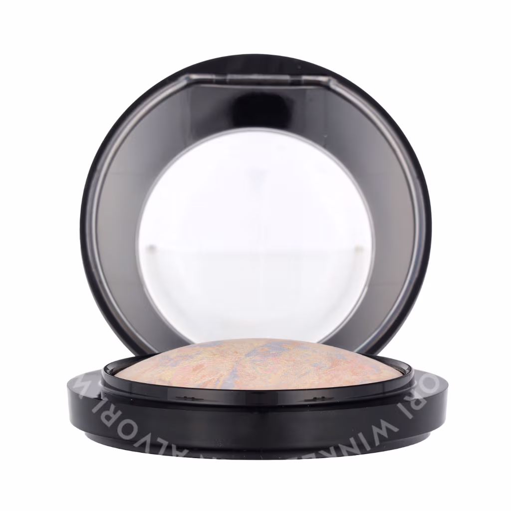 Mac MAC Mineralize Skinfinish Natural — Lightscapade