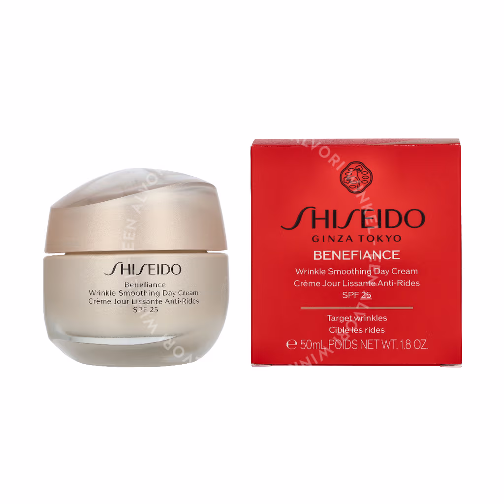 Shiseido Shiseido Benefiance Wrinkle Smoothing Day Cream SPF25 — foto 3