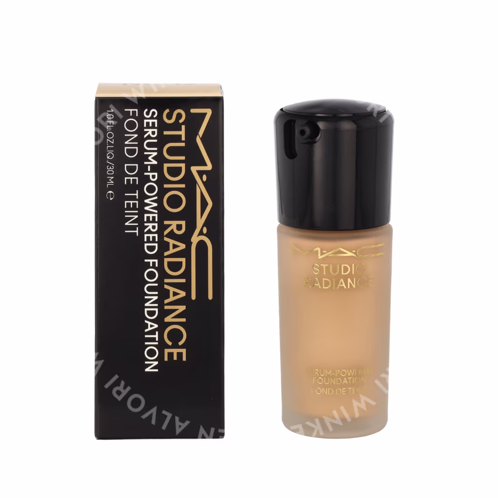 Mac MAC Studio Radiance Serum-Powered Foundation — NC12 — foto 3