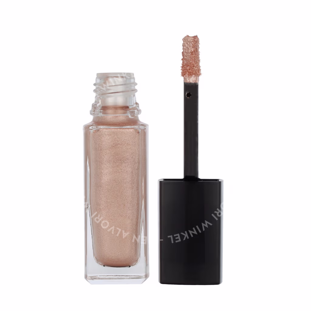 Chanel Chanel Ombre Premiere Laque Longwear Liquid Eyeshadow — #22 Rayon