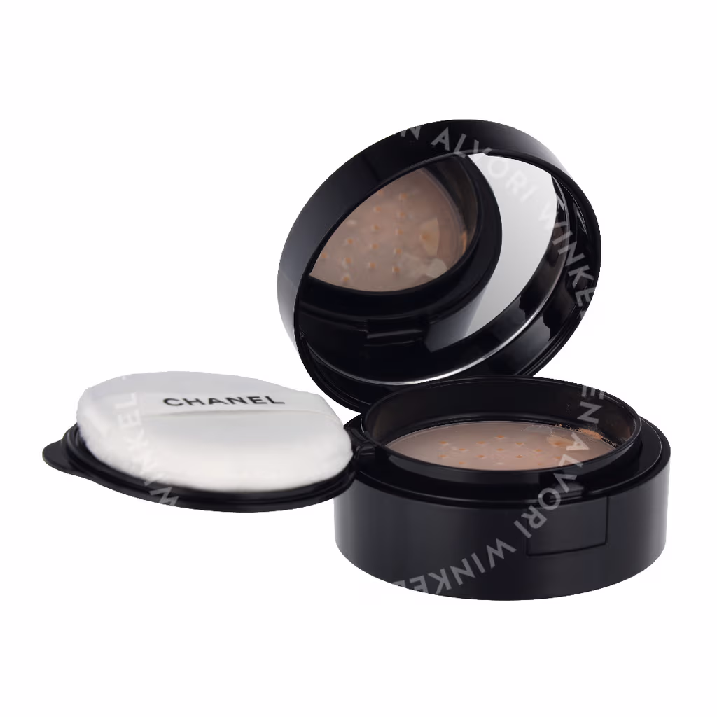 Chanel Chanel Poudre Universelle Libre Loose Powder — #40 Medium Plus