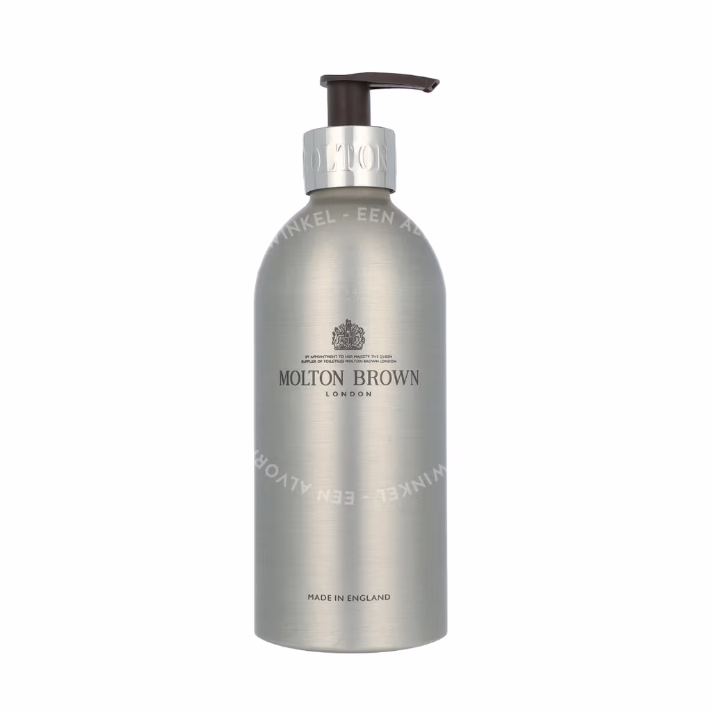 Molton Brown Molton Brown Infinite Delicious Rhubarb & Rose Bath & Shower Gel