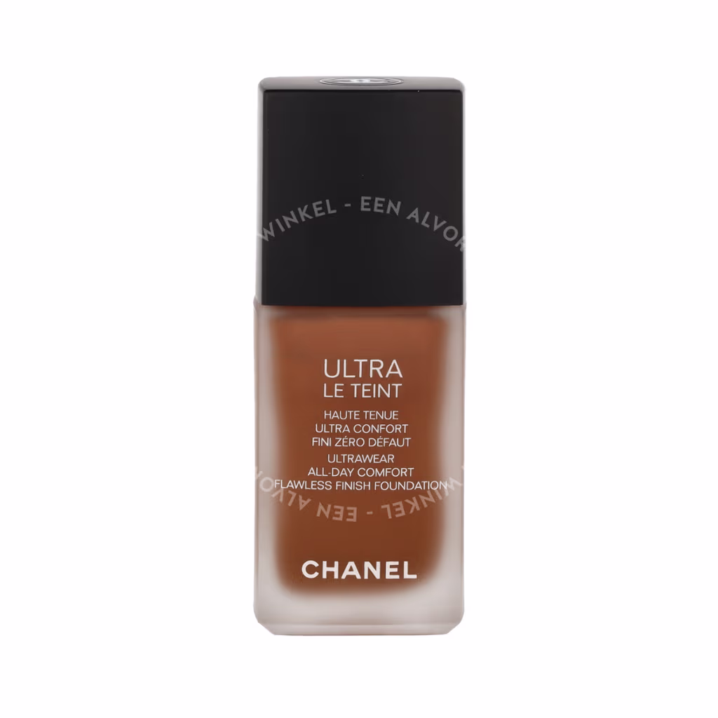 Chanel Chanel Ultra Le Teint Flawless Finish Fluid Foundation — BR132