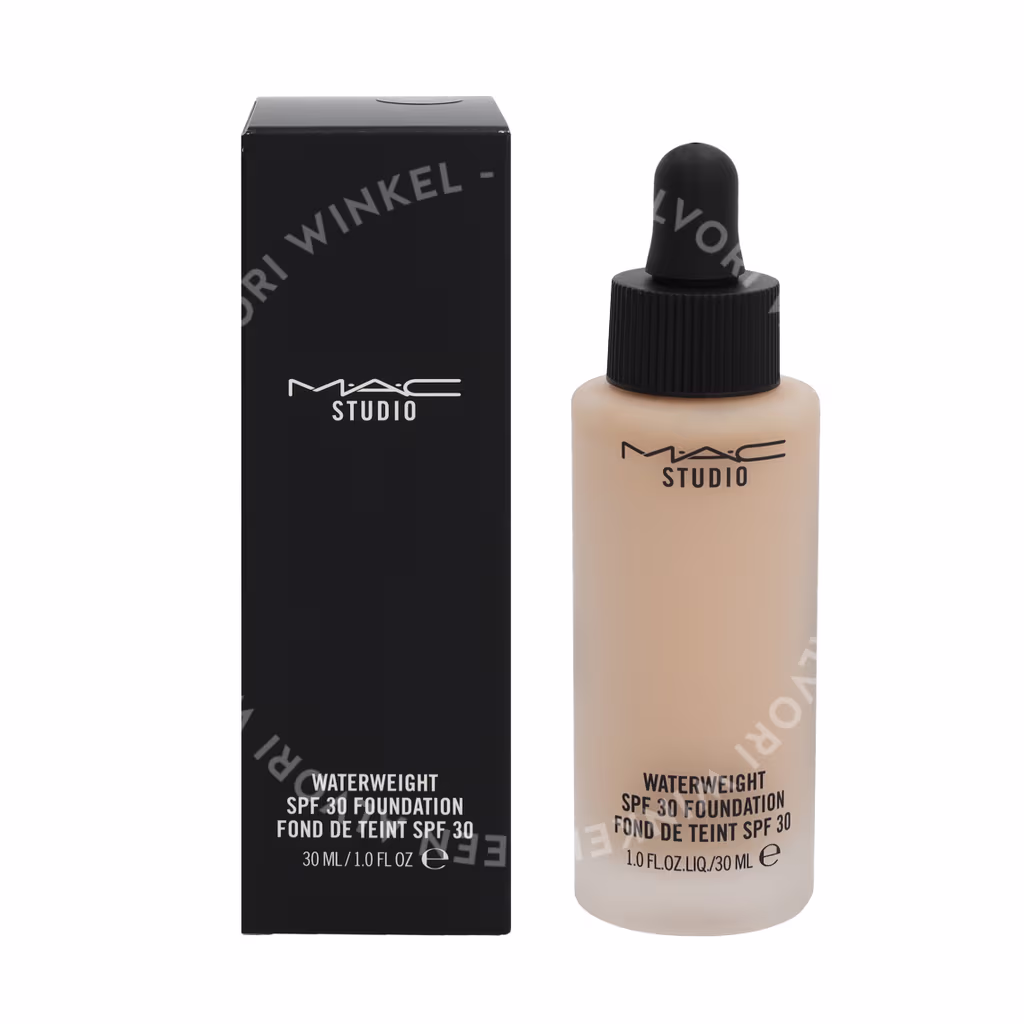 Mac MAC Studio Waterweight Foundation SPF30 — NC15 — foto 3