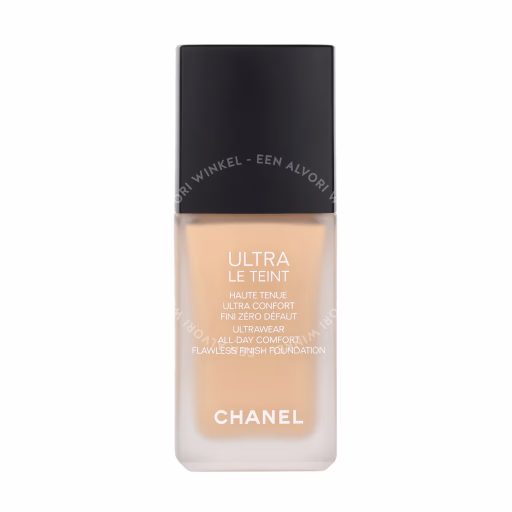 Chanel Chanel Ultra Le Teint Flawless Finish Fluid Foundation — BD21