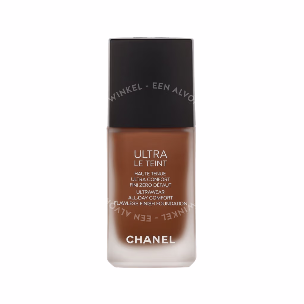 Chanel Chanel Ultra Le Teint Flawless Finish Fluid Foundation — BR152
