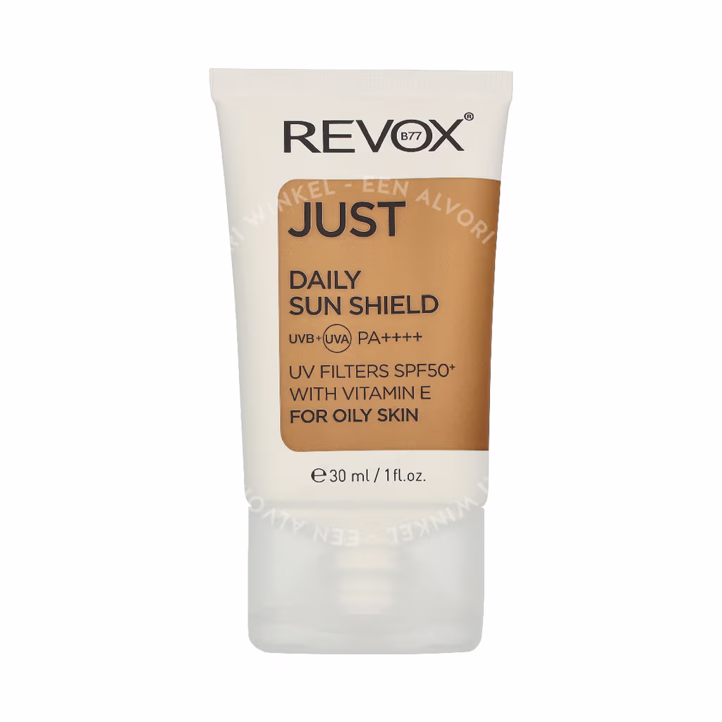 Revox B77 Revox B77 Just Daily Sun Shield For Oily Skin