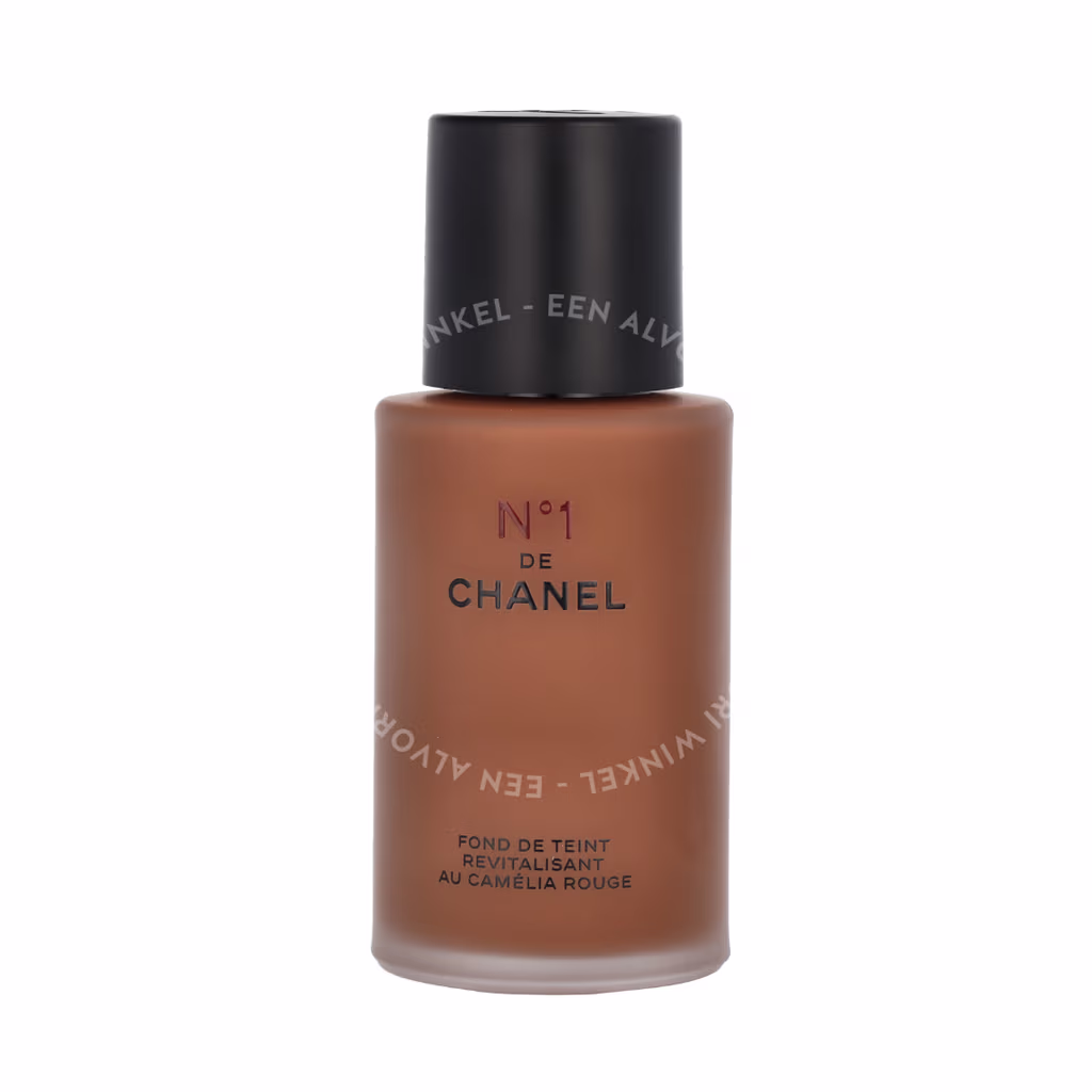 Chanel Chanel No 1 Revitalizing Foundation — BR132