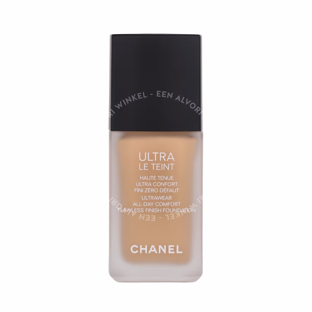 Chanel Chanel Ultra Le Teint Flawless Finish Fluid Foundation — BD31