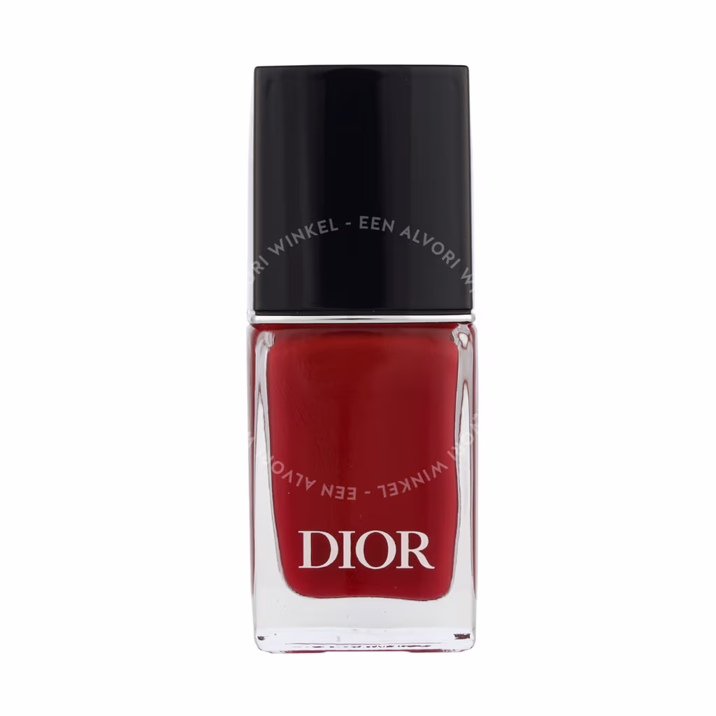 Christian Dior Dior Vernis Nail Lacquer — #853 Rouge Trafalgar
